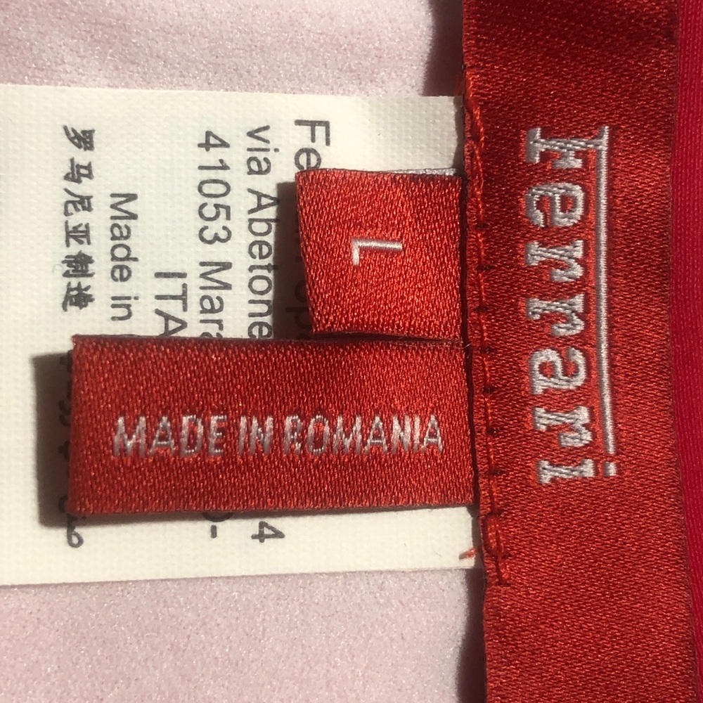 NWOT. FERRARI MOTORS BIKINI. - Picture 4 of 11